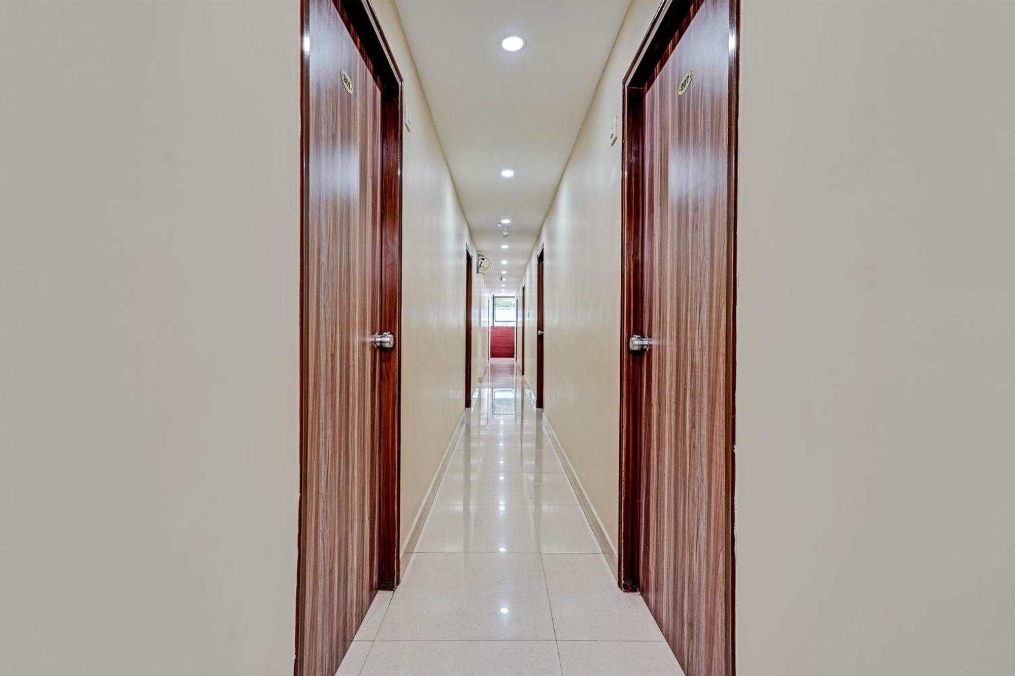 Hotel O Maruthi Residency Bangalore Exteriör bild